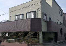 ［外壁］サイディング｜ラジカル制御塗料、［屋根］コロニアル｜ラジカル制御塗料 写真