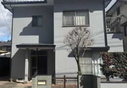 ［外壁］モルタル｜ラジカル制御塗装、［屋根］セメント瓦｜ラジカル制御塗装 写真